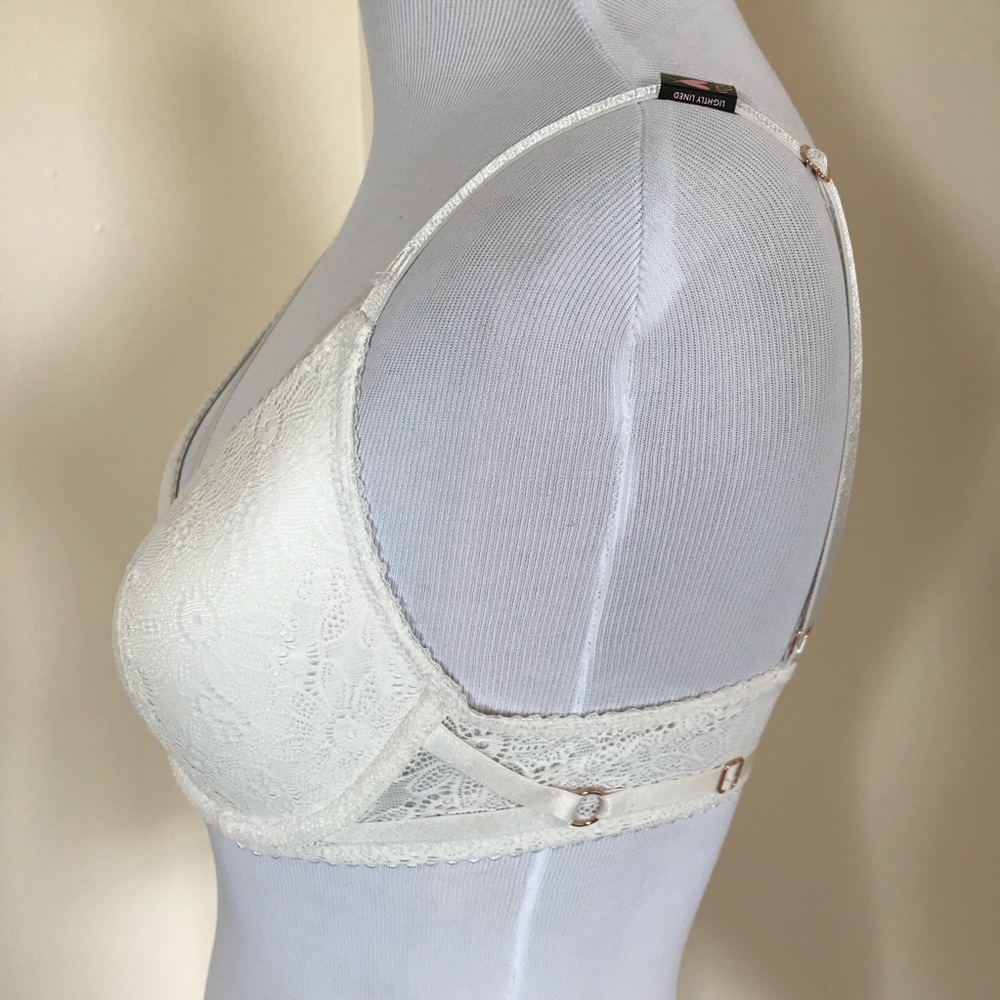 NWT Victoria’s Secret Very Sexy Bra - Picture 4 of 7